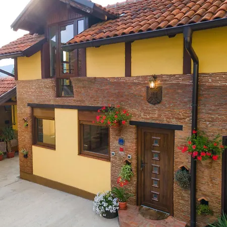 Apartament Brick *