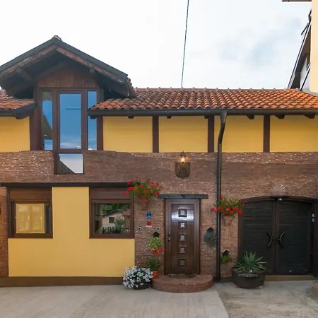 Apartament Brick *